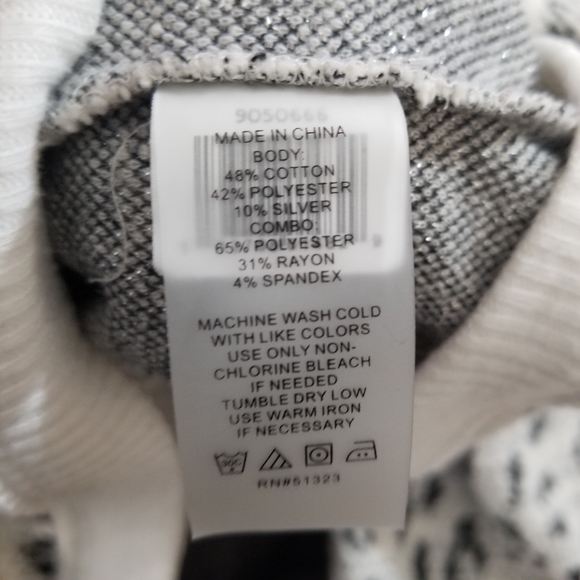 Vince Camuto animal print‎ size Medium - Picture 7 of 8